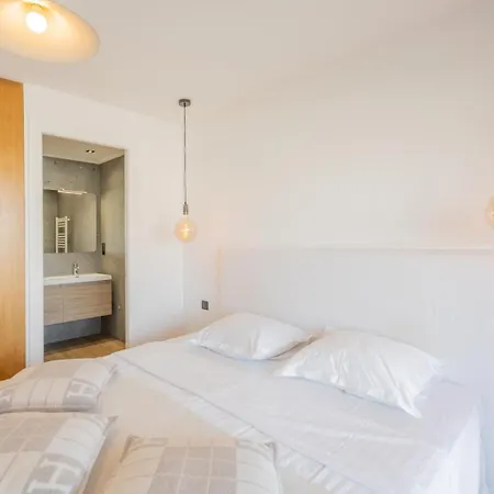 Lumineux Avec Vue Mer, A Deux Pas Des Plages Apartman Antibes